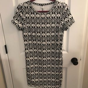 Black and white print dress